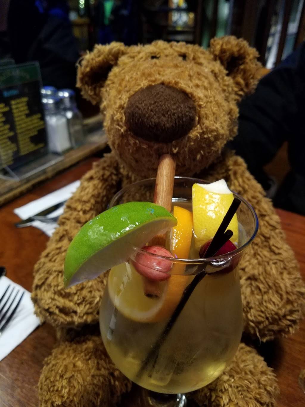 Packards | restaurant | 14 Masonic St, Northampton, MA 01060, USA | 4135845957 OR +1 413-584-5957