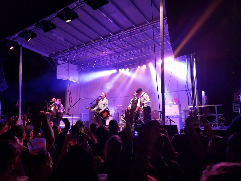 ODalys Hole in the Wall | restaurant | 562 Dauphin St, Mobile, AL 36602, USA | 2517256429 OR +1 251-725-6429