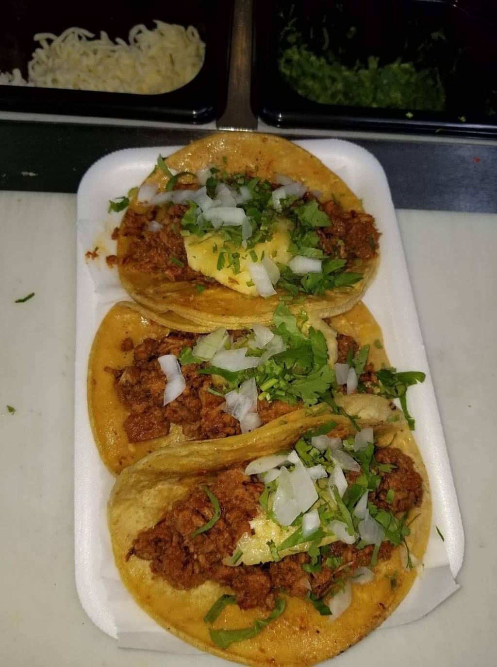 Mr Taco LLC | restaurant | 3614 W Lincoln Ave, Milwaukee, WI 53215, USA | 4143461978 OR +1 414-346-1978