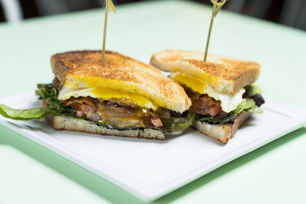 Greenhouse Craft Food | restaurant | 708 S Austin Ave Suite 101, Georgetown, TX 78626, USA | 5126885282 OR +1 512-688-5282