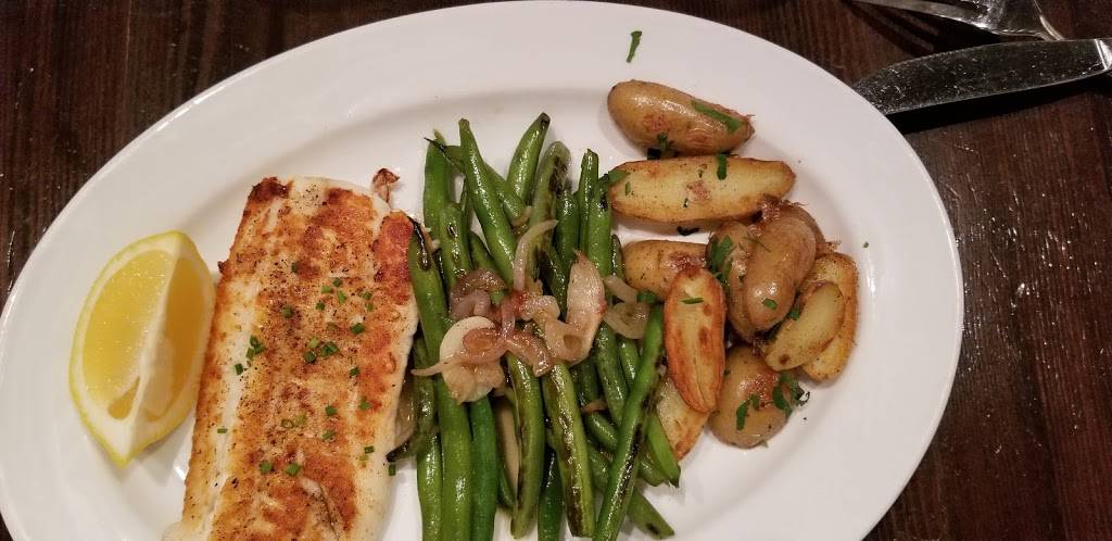 Olive Garden Italian Restaurant | meal takeaway | 202 Laurel Oak Rd, Voorhees Township, NJ 08043, USA | 8567846600 OR +1 856-784-6600