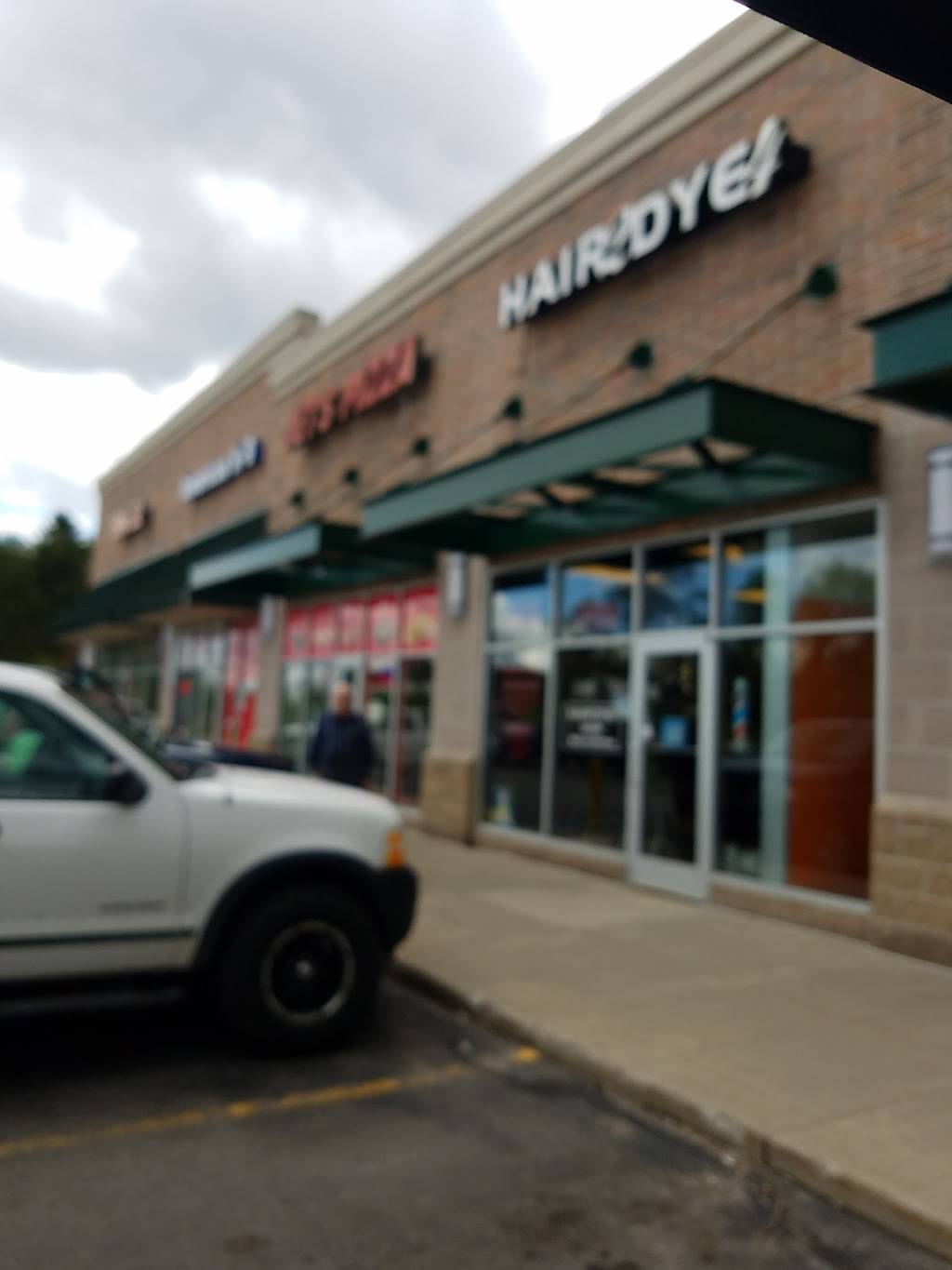 Jets Pizza | meal delivery | 3985 Beitner Rd, Traverse City, MI 49685, USA | 2319439999 OR +1 231-943-9999