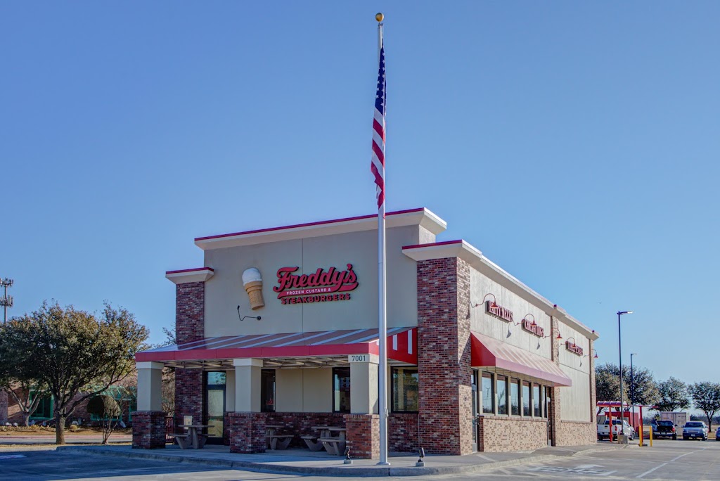 Freddys Frozen Custard & Steakburgers | restaurant | 7001 I-30 Frontage Rd, Greenville, TX 75402, USA | 9034086668 OR +1 903-408-6668