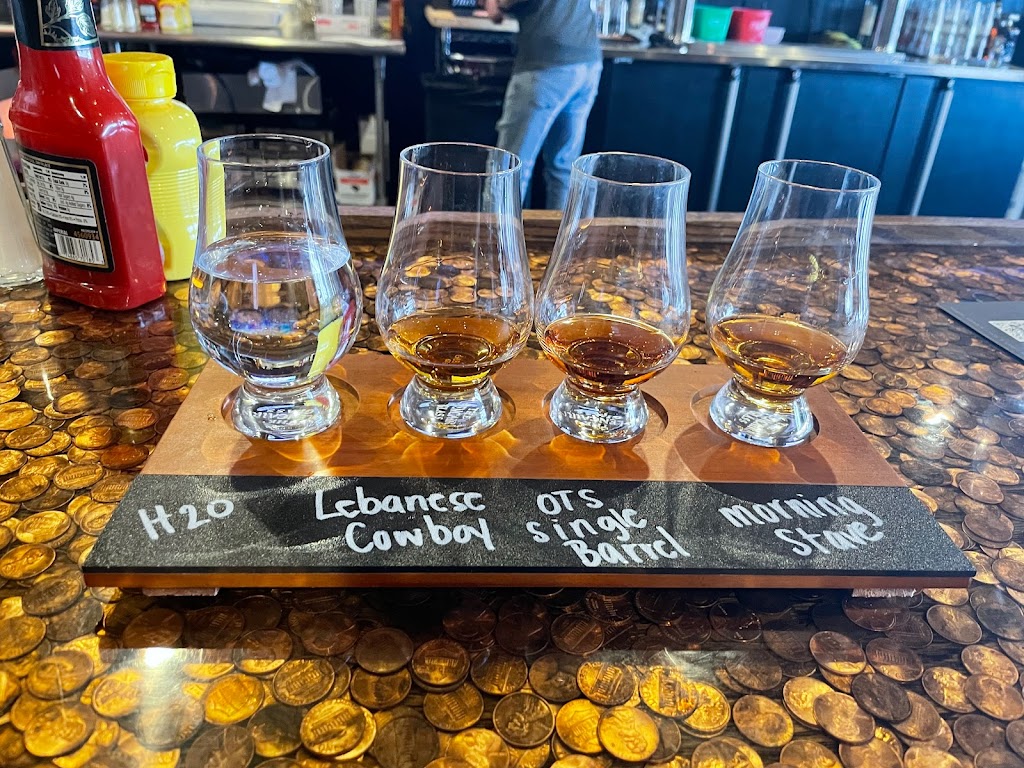 Oak Trail Taphouse | restaurant | 408 N Lake St, Mundelein, IL 60060, USA | 2248644154 OR +1 224-864-4154