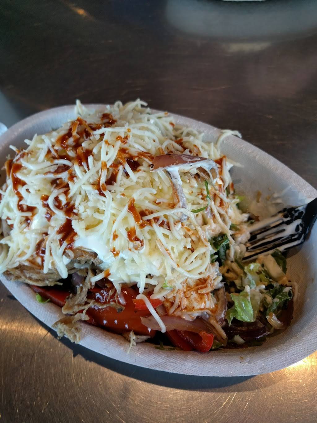 Chipotle Mexican Grill | restaurant | 13315 60th St N, Oak Park Heights, MN 55082, USA | 6514393390 OR +1 651-439-3390