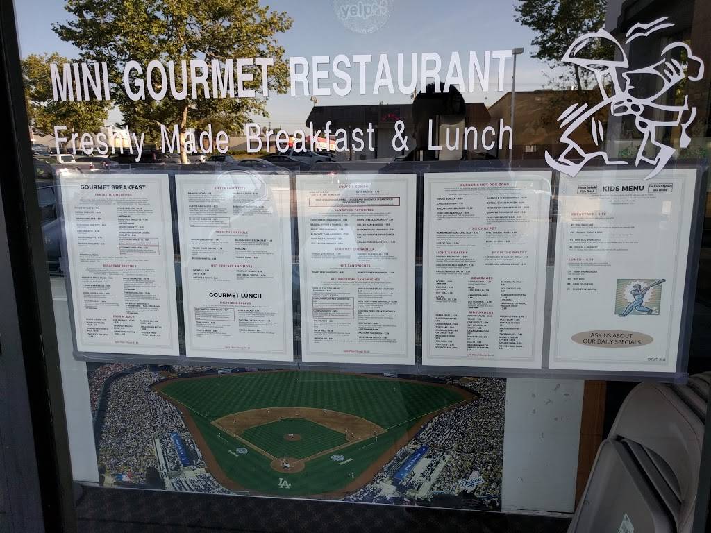 Mini Gourmet | restaurant | 1210 E Yorba Linda Blvd, Placentia, CA 92870, USA | 7145241611 OR +1 714-524-1611