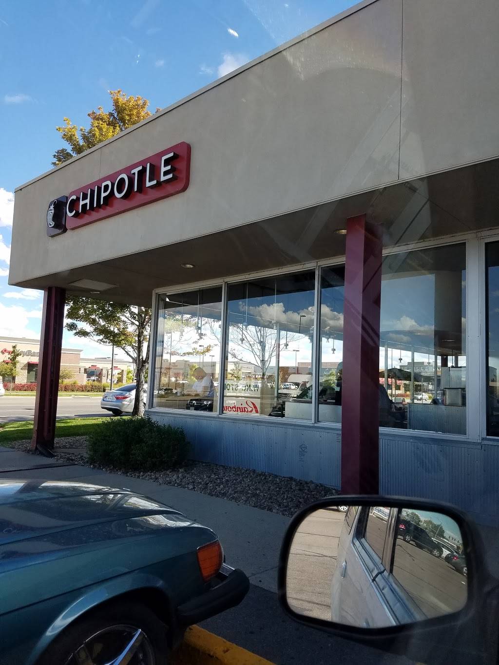 Chipotle Mexican Grill | restaurant | 1205 S Havana St b1, Aurora, CO 80012, USA | 3033693700 OR +1 303-369-3700