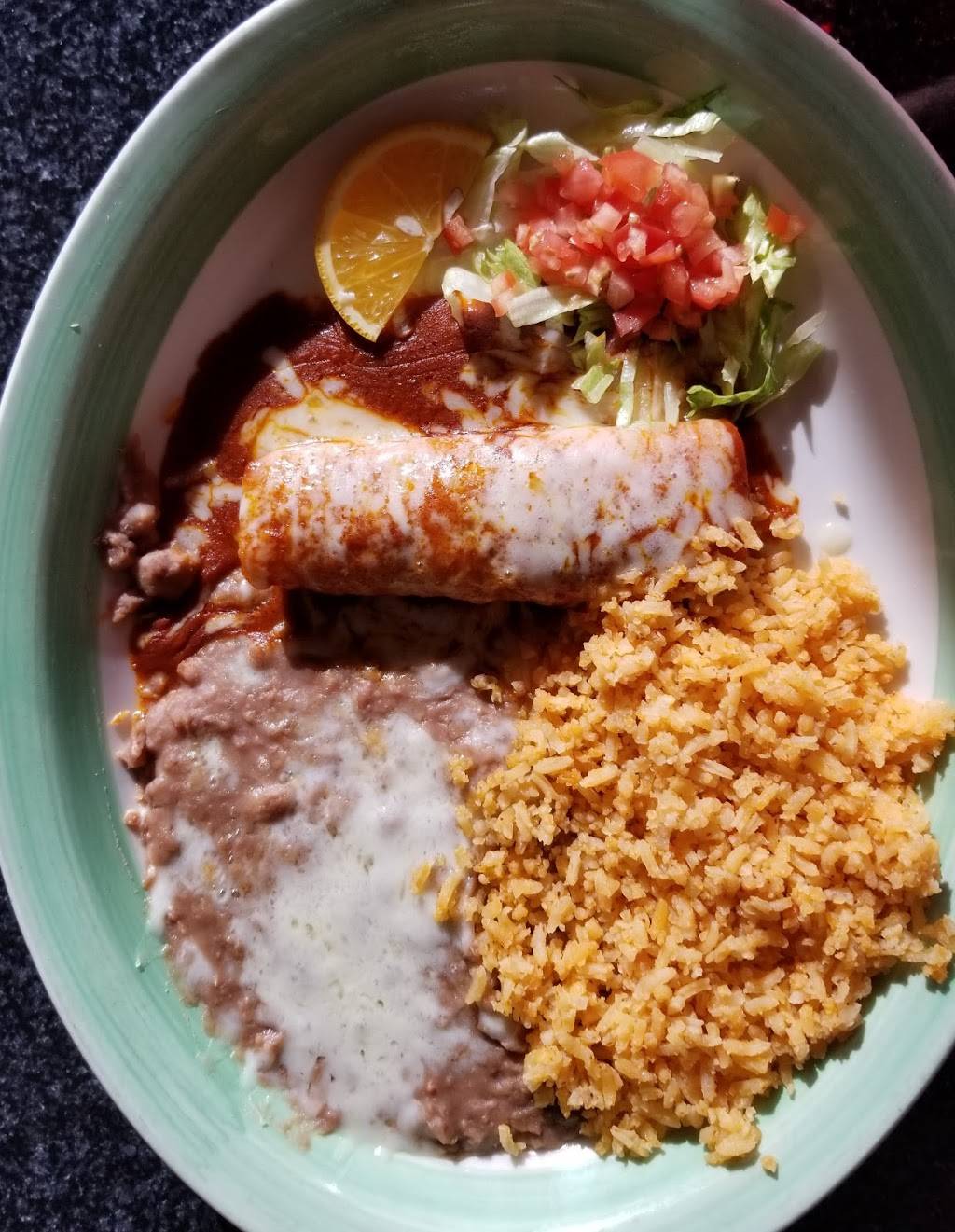 Adelitas Restaurant | restaurant | 27170 Lakeview Dr, Helendale, CA 92342, USA | 7602459899 OR +1 760-245-9899