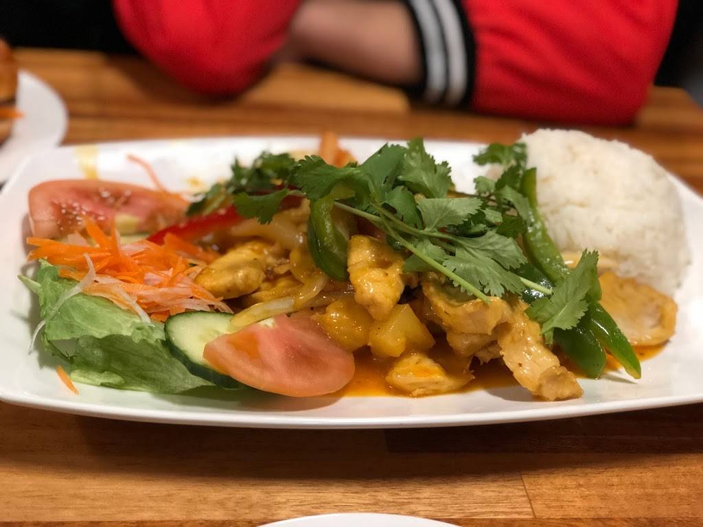 Pho Saigon | restaurant | 10534 W Greenfield Ave, West Allis, WI 53214, USA | 4148289698 OR +1 414-828-9698