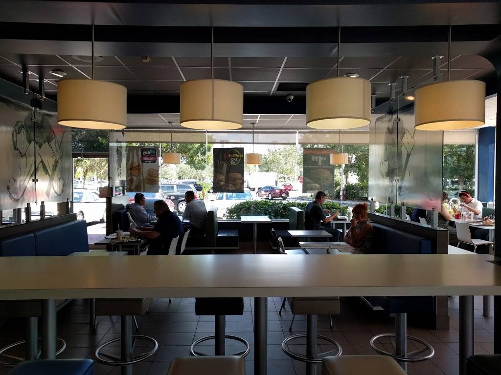 McDonalds | cafe | 20310 Grand Oaks Shoppes Blvd, Estero, FL 33928, USA | 2399476511 OR +1 239-947-6511