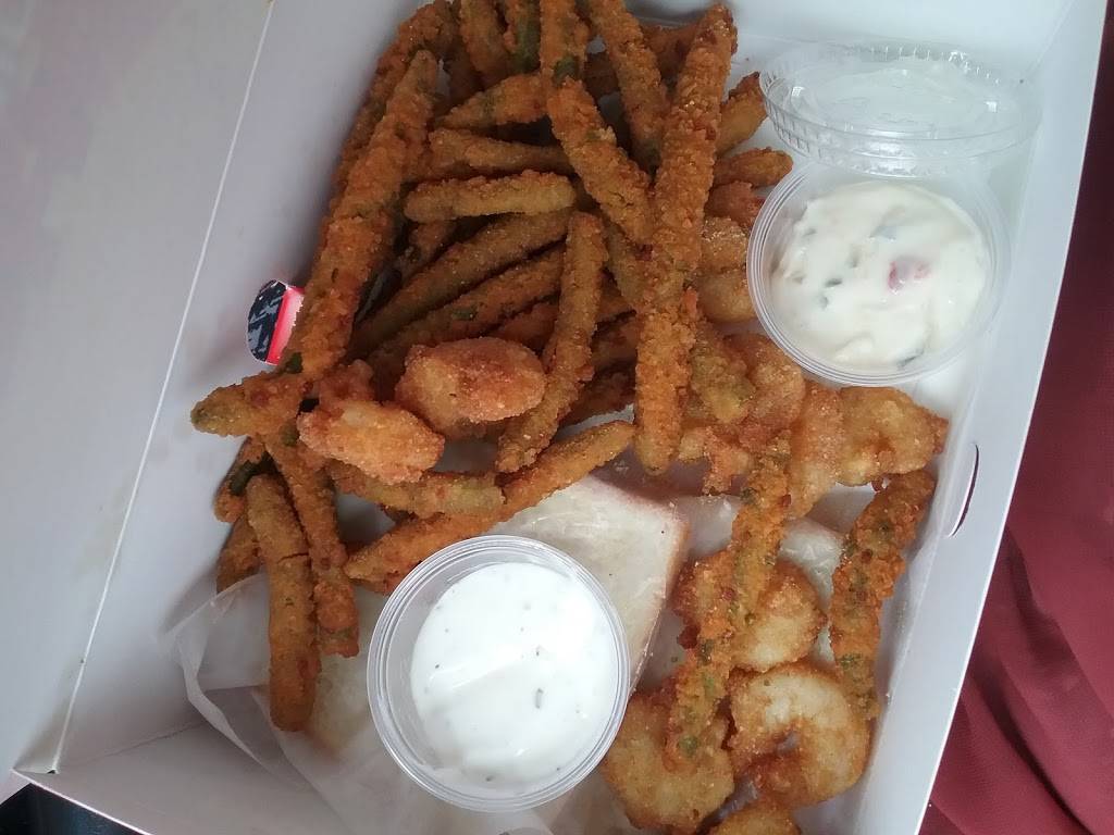 HipHop Fish & Chicken | restaurant | 1901 W Pratt St, Baltimore, MD 21223, USA | 4102331010 OR +1 410-233-1010