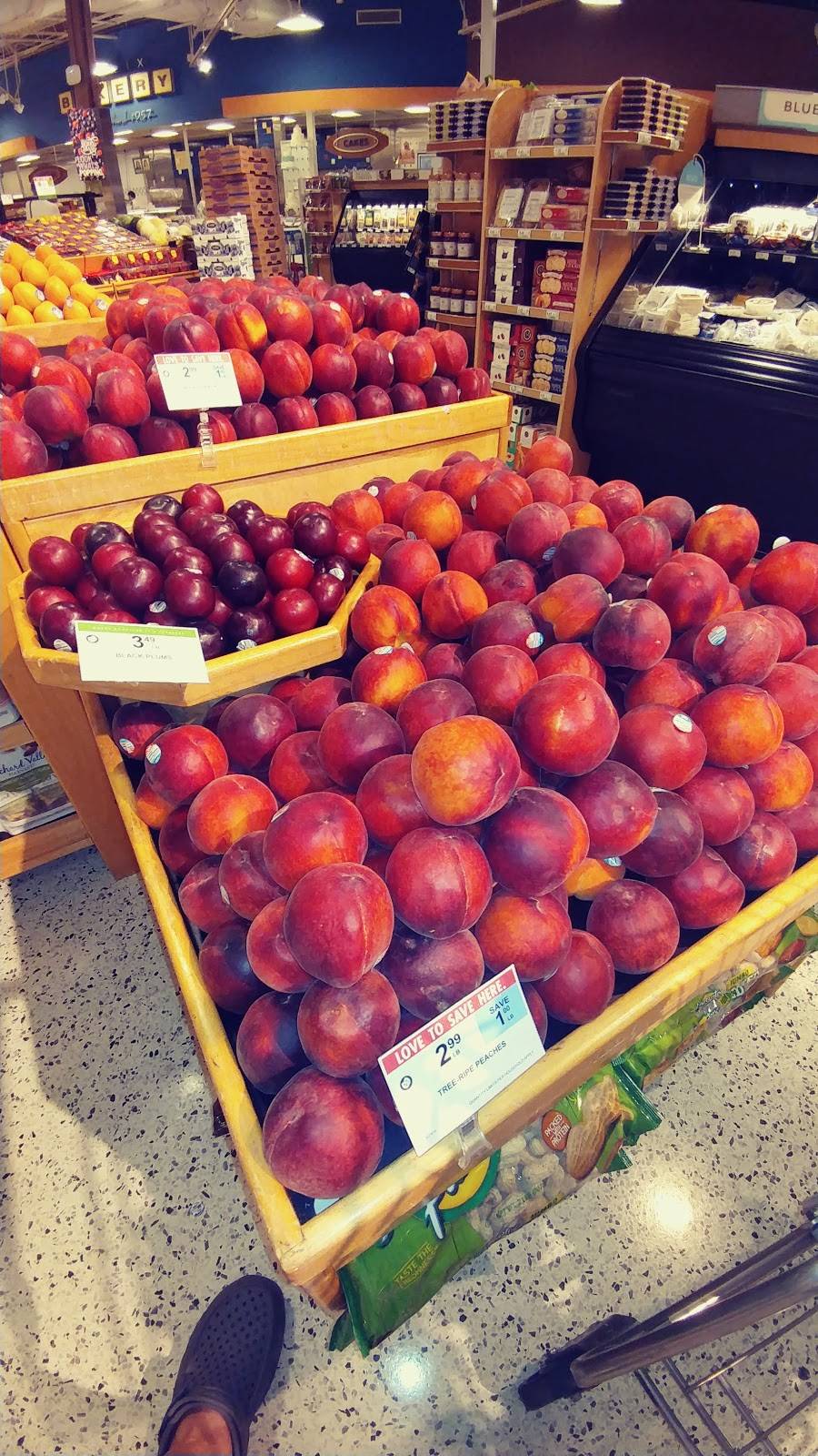 Corkscrew Village | shopping mall | 21301 S Tamiami Trail, Estero, FL 33928, USA | 8136644800 OR +1 813-664-4800