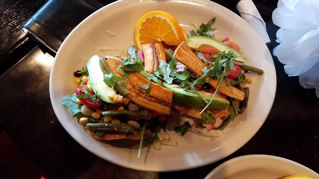 Broadneck Grill | restaurant | 74 Central Ave, Edgewater, MD 21037, USA | 4109563366 OR +1 410-956-3366