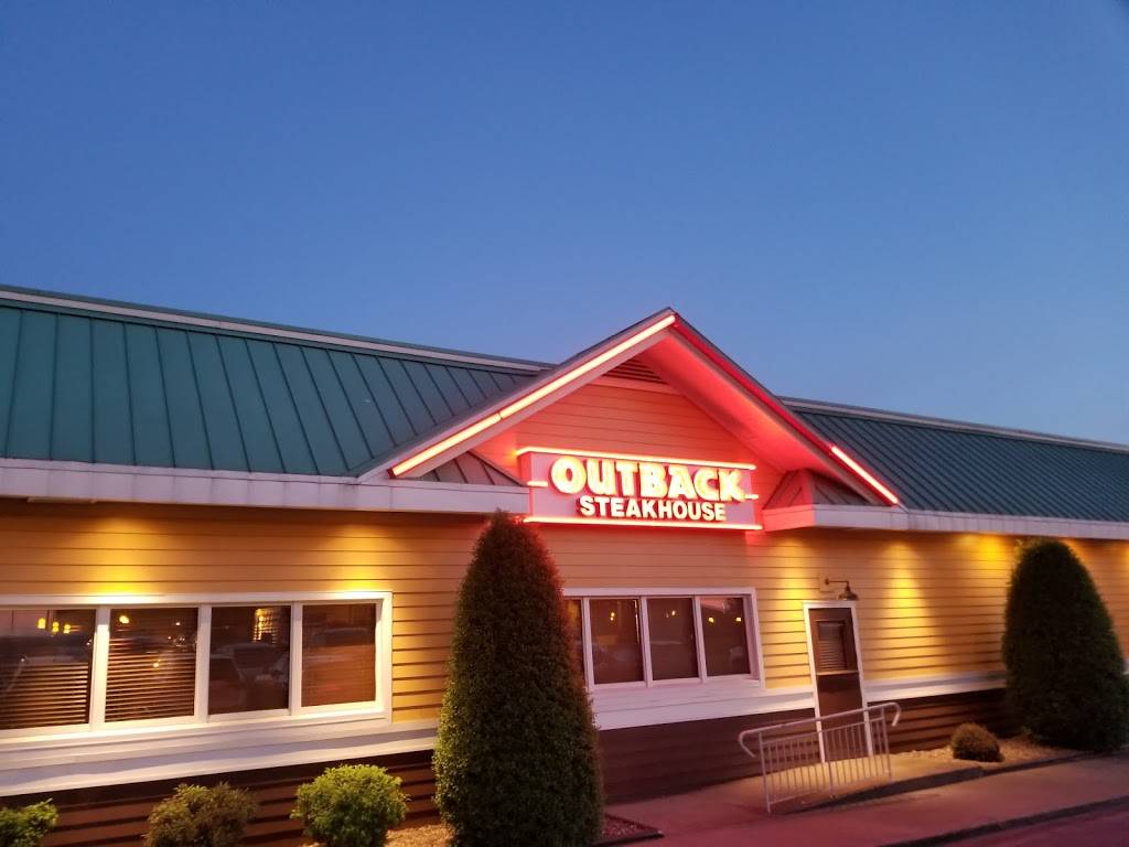 Outback Steakhouse | restaurant | 101 Cape W Pkwy, Cape Girardeau, MO 63701, USA | 5733356889 OR +1 573-335-6889