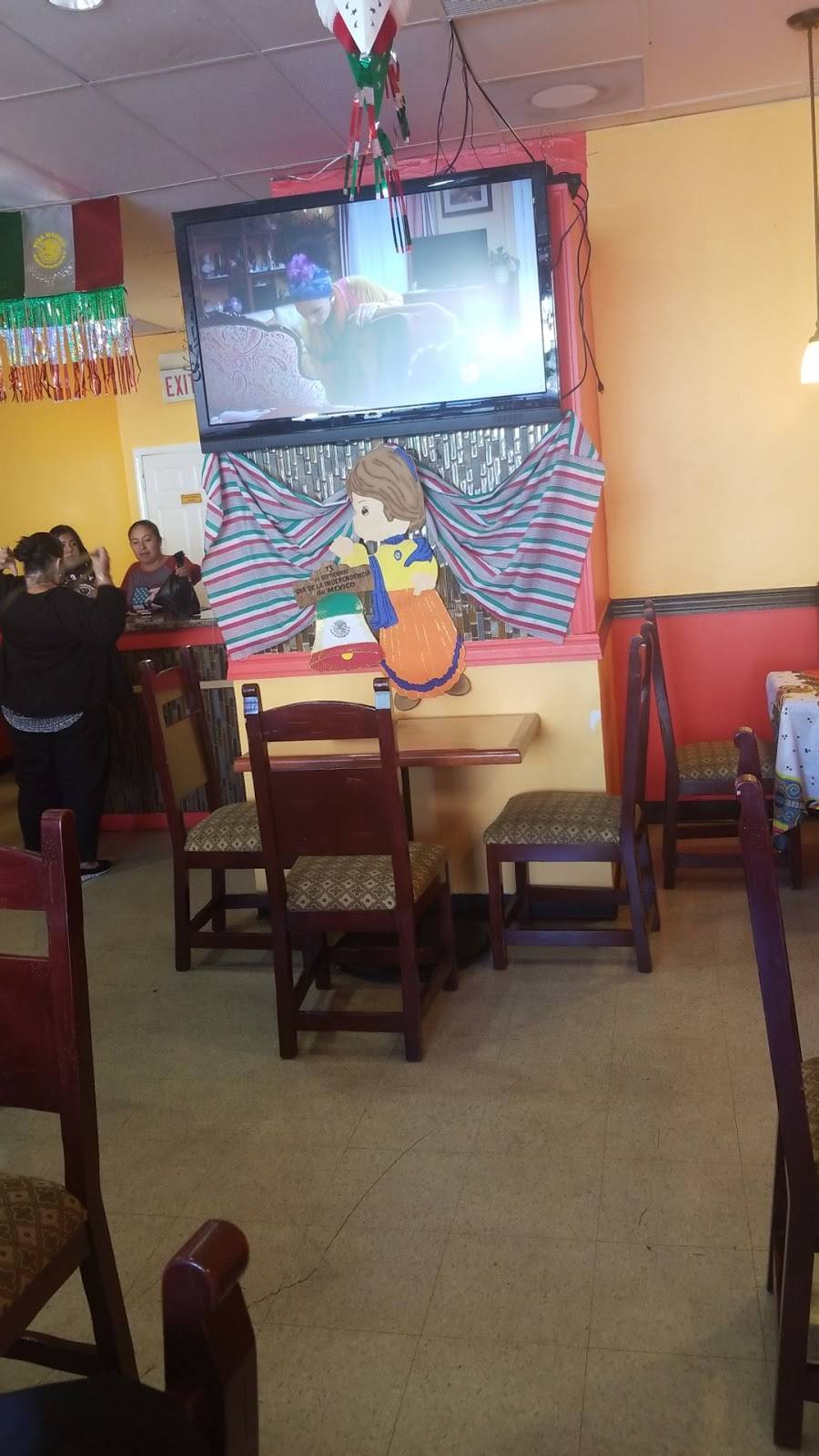 Antojitos Puebilta | restaurant | 3737 W Lawrence Ave, Chicago, IL 60625, USA | 7736541298 OR +1 773-654-1298