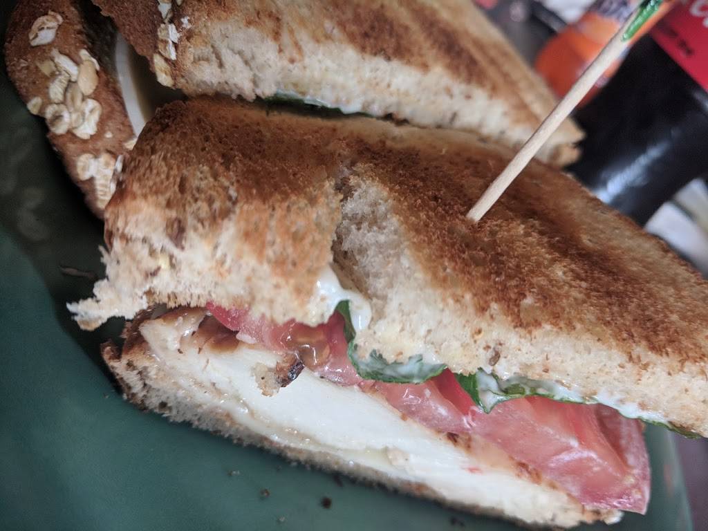 Bedford Falls Cafe | cafe | 720 Broadway Ave, Bedford, OH 44146, USA | 4406589329 OR +1 440-658-9329