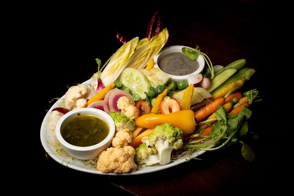 Harriets | restaurant | 8490 Sunset Blvd, West Hollywood, CA 90069, USA | 4242811860 OR +1 424-281-1860