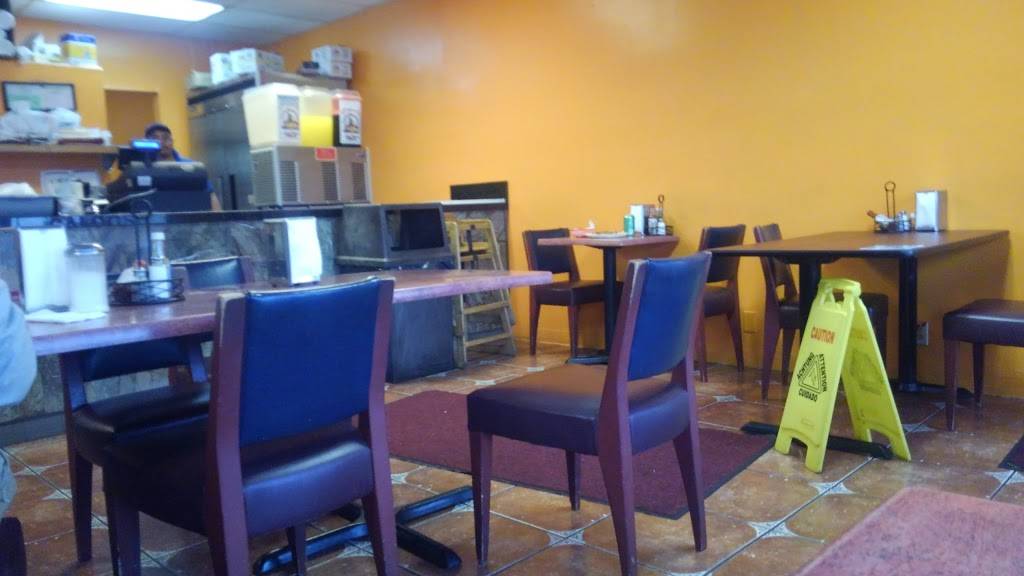 Mauricios Restaurants | restaurant | 3200 Adams Ave #102, San Diego, CA 92116, USA | 6192851362 OR +1 619-285-1362