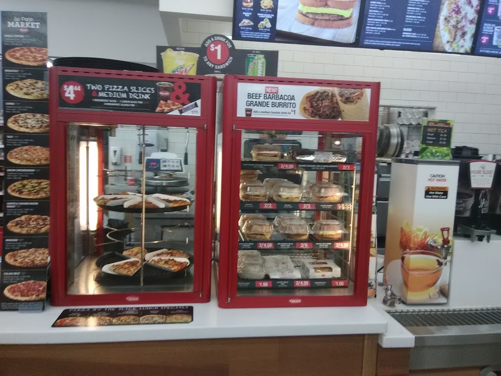 Kum & Go | meal takeaway | 1373 Pierce St, Sioux City, IA 51105, USA | 7122584226 OR +1 712-258-4226