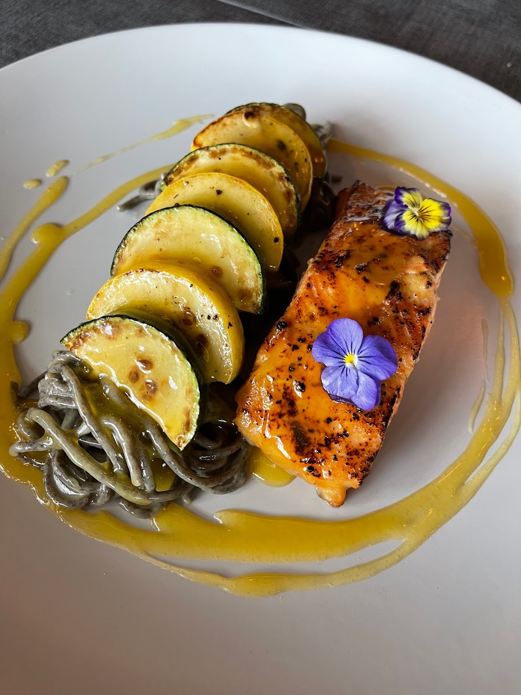 Emery Wood Fired | restaurant | 2500 12th Ave S, Nashville, TN 37204, USA | 6157395813 OR +1 615-739-5813