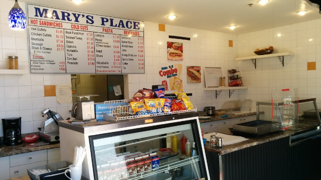 Marys Place | restaurant | 20 Bermondsey Rd, East York, ON M4B 1Z5, Canada | 4167596330 OR +1 416-759-6330