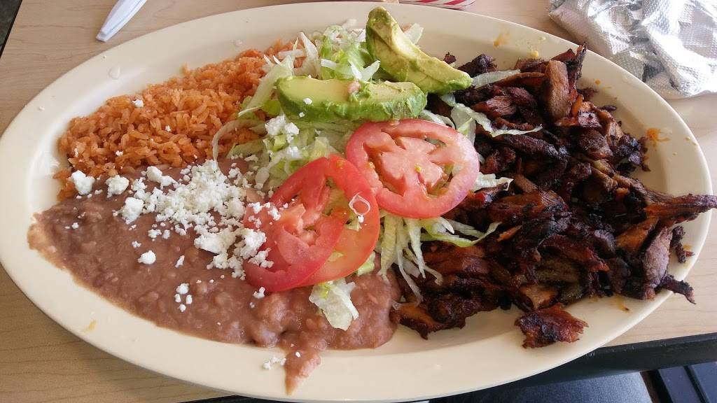 Lucys Mexican Grill | restaurant | 615 Blossom Hill Rd, San Jose, CA 95123, USA | 4082271430 OR +1 408-227-1430