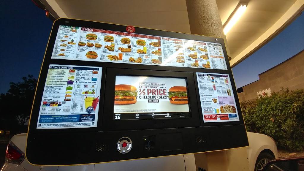 Sonic Drive-In | restaurant | 9400 Golf Course Rd NW, Albuquerque, NM 87114, USA | 5058909699 OR +1 505-890-9699