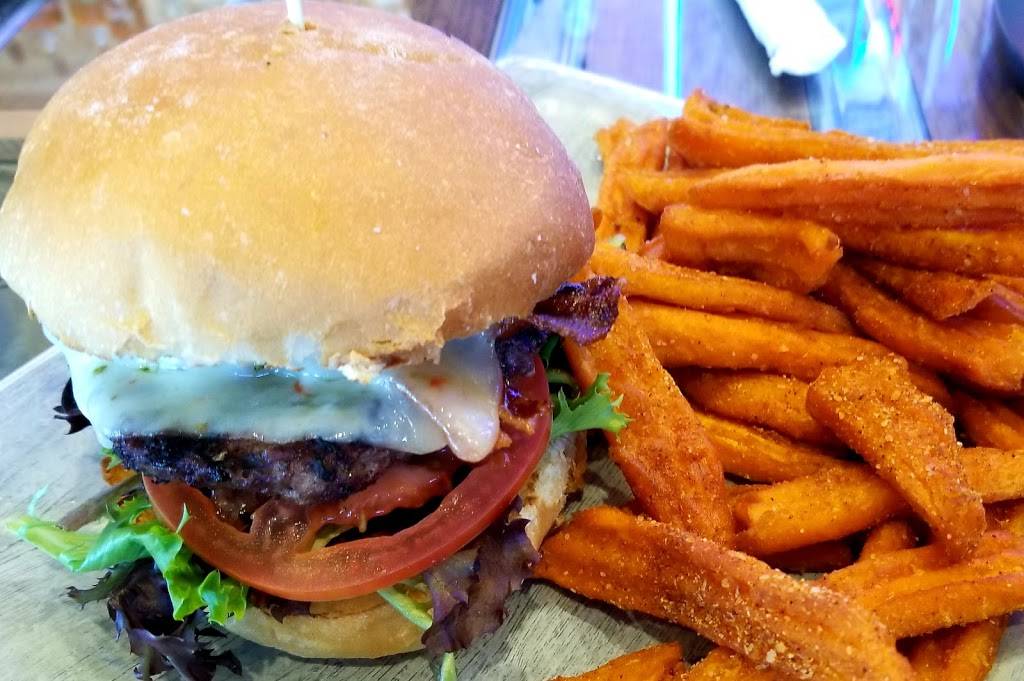 Collision Brewing Company & Restaurant | restaurant | 1436 Skyway Dr, Longmont, CO 80504, USA | 7209961850 OR +1 720-996-1850