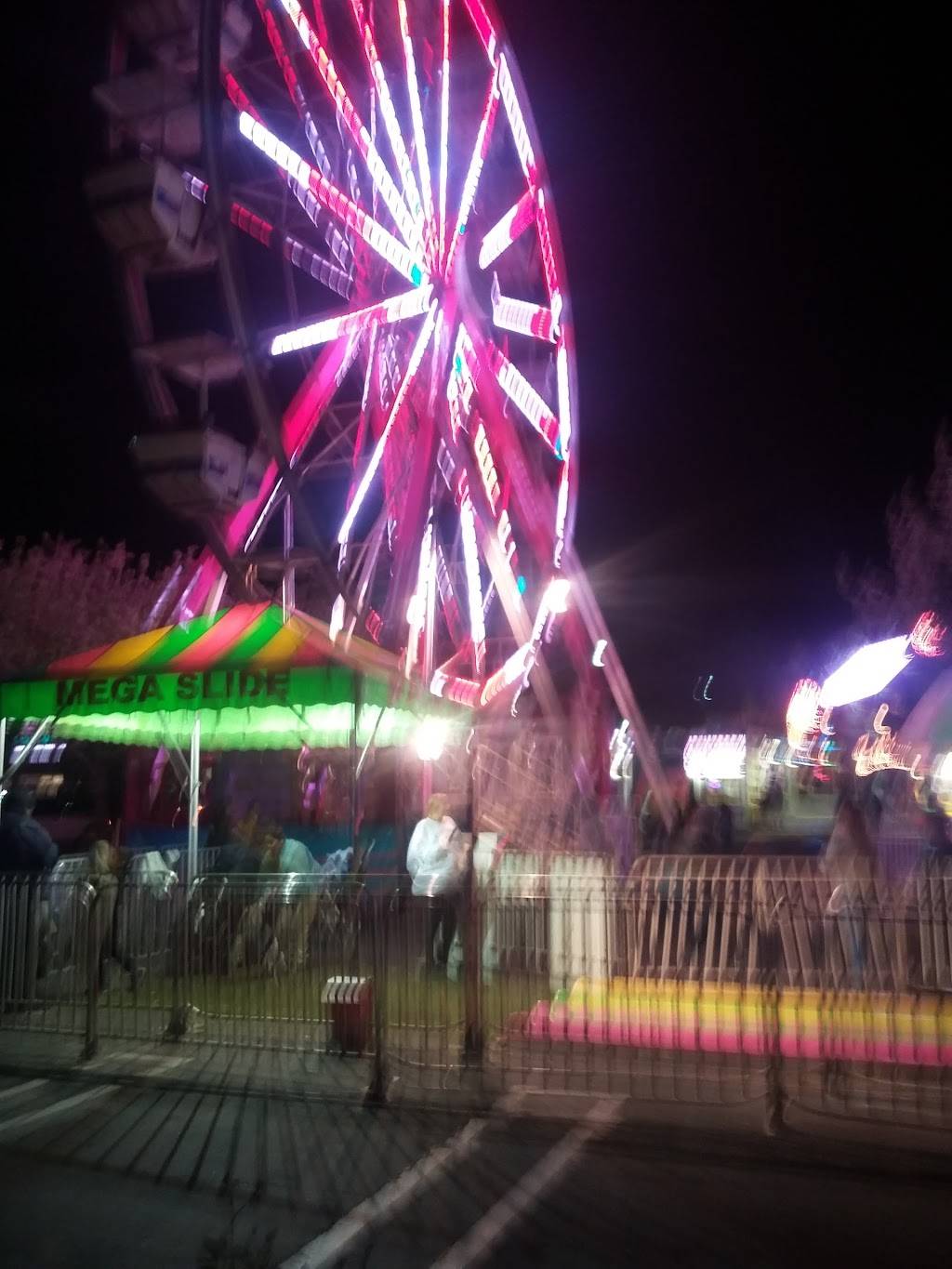 Jack in the Box | restaurant | 920 E Hammer Ln, Stockton, CA 95210, USA | 2094737016 OR +1 209-473-7016