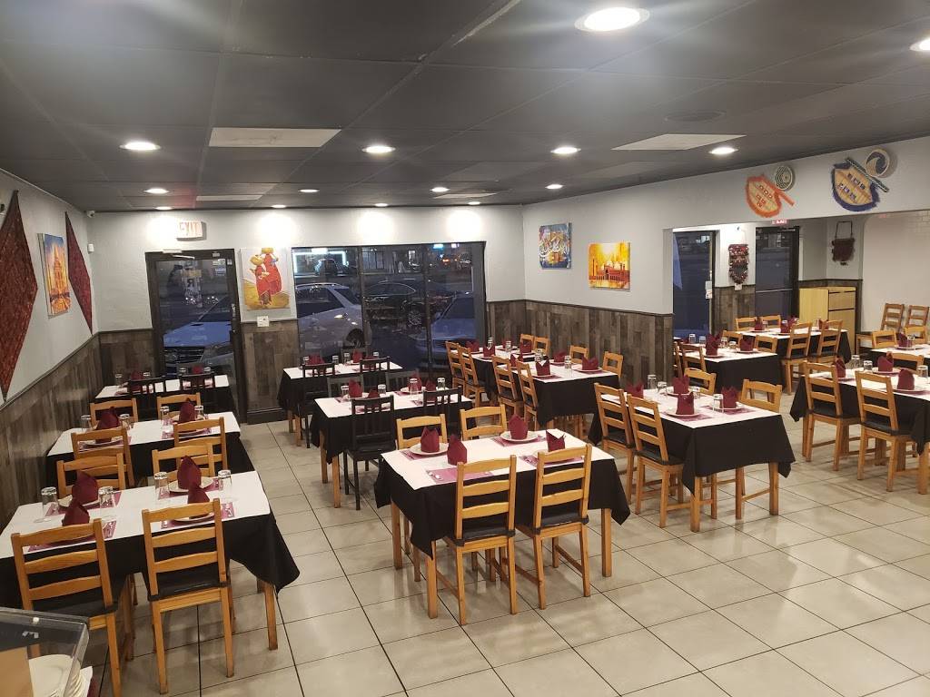 ZAUQ Indian and Pakistani Cuisine | restaurant | 4040 W Waters Ave, Tampa, FL 33614, USA | 8134431720 OR +1 813-443-1720