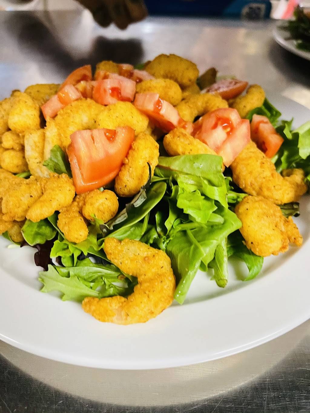 The Saucy Crab | restaurant | 1315 E Armour Rd, Bourbonnais, IL 60914, USA | 8156143595 OR +1 815-614-3595