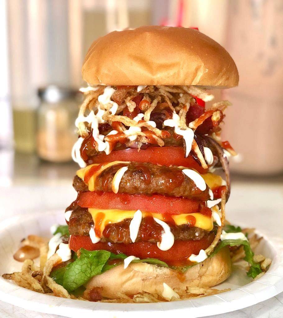 Big Burg3r | restaurant | 26606 S Dixie Hwy, Homestead, FL 33032, USA | 7867865778 OR +1 786-786-5778