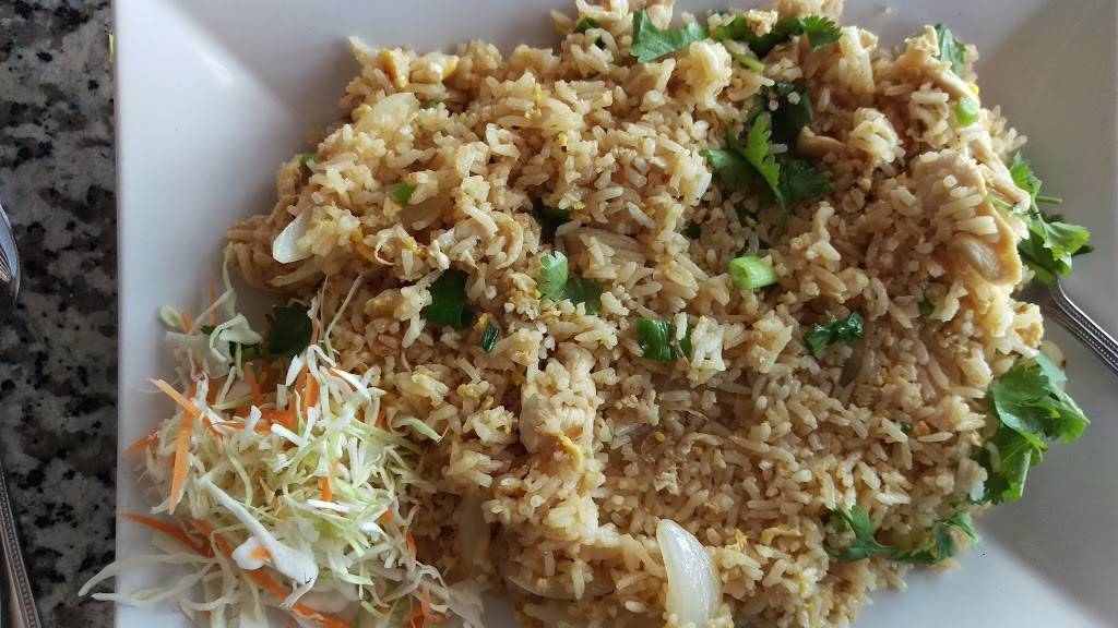 Krua Thai Cuisine | restaurant | 1510 E Bell Rd Suite A100, Phoenix, AZ 85022, USA | 6029714988 OR +1 602-971-4988