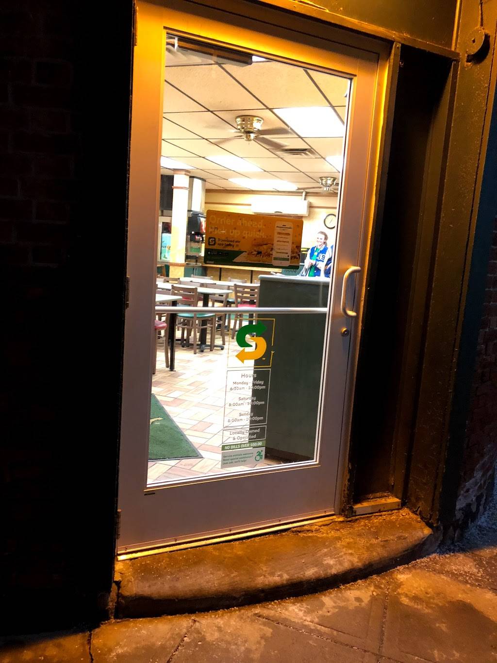 Subway | restaurant | 119 E Lincoln Way, Lisbon, OH 44432, USA | 3304241501 OR +1 330-424-1501