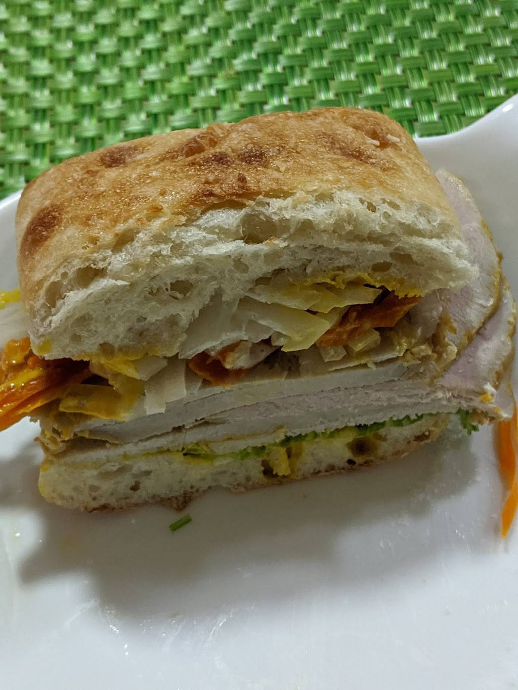 Camu Cook Catering | restaurant | 12808 9th St, Bowie, MD 20720, USA | 7037321670 OR +1 703-732-1670