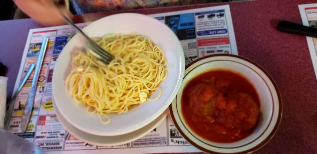 Marcos | restaurant | 2510 Rte 9W, Ravena, NY 12143, USA | 5187567666 OR +1 518-756-7666