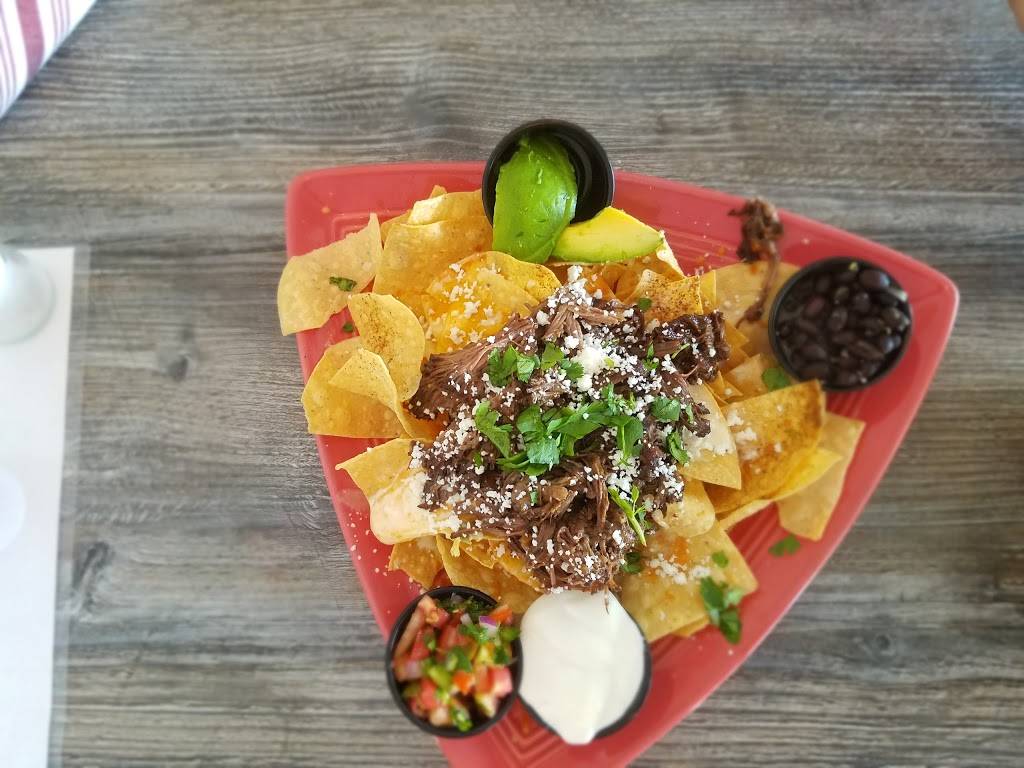 Marina Cantina | restaurant | 25 Causeway Blvd, Clearwater, FL 33767, USA | 7274431750 OR +1 727-443-1750