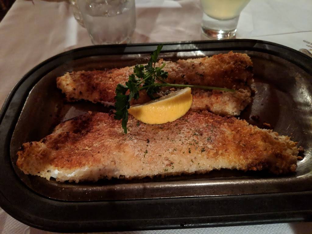 Timberline Inn | restaurant | 33141 School St, Dowagiac, MI 49047, USA | 2697826362 OR +1 269-782-6362