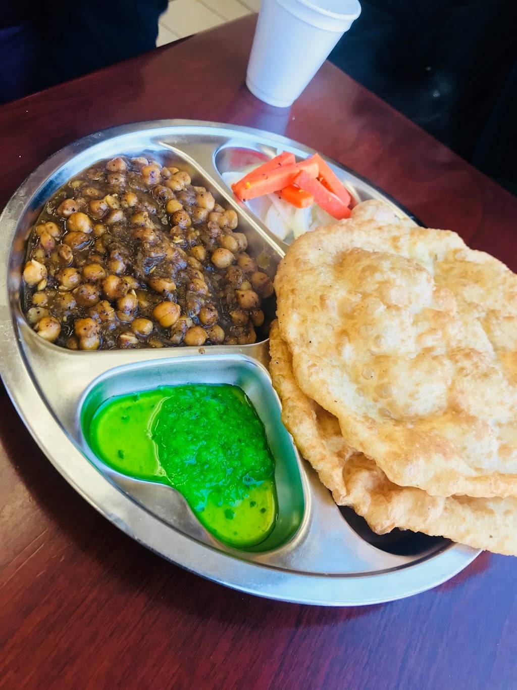 Moti Palace | restaurant | 50 Weybright Ct, Scarborough, ON M1S 5A8, Canada | 4162995000 OR +1 416-299-5000