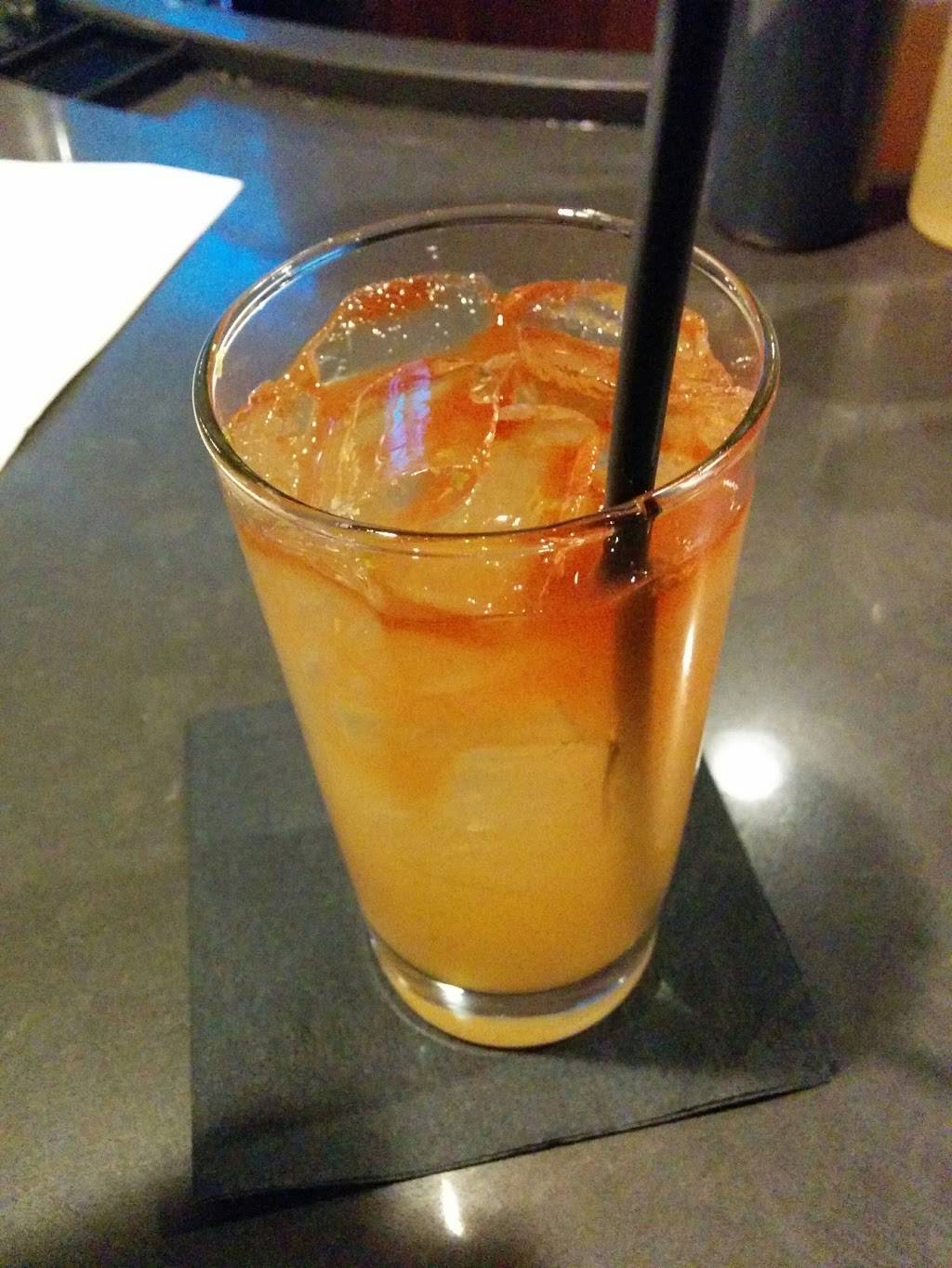 Wallaces Whiskey Room & Kitchen | restaurant | 123 N Highland Ave, Pittsburgh, PA 15206, USA | 4126650555 OR +1 412-665-0555