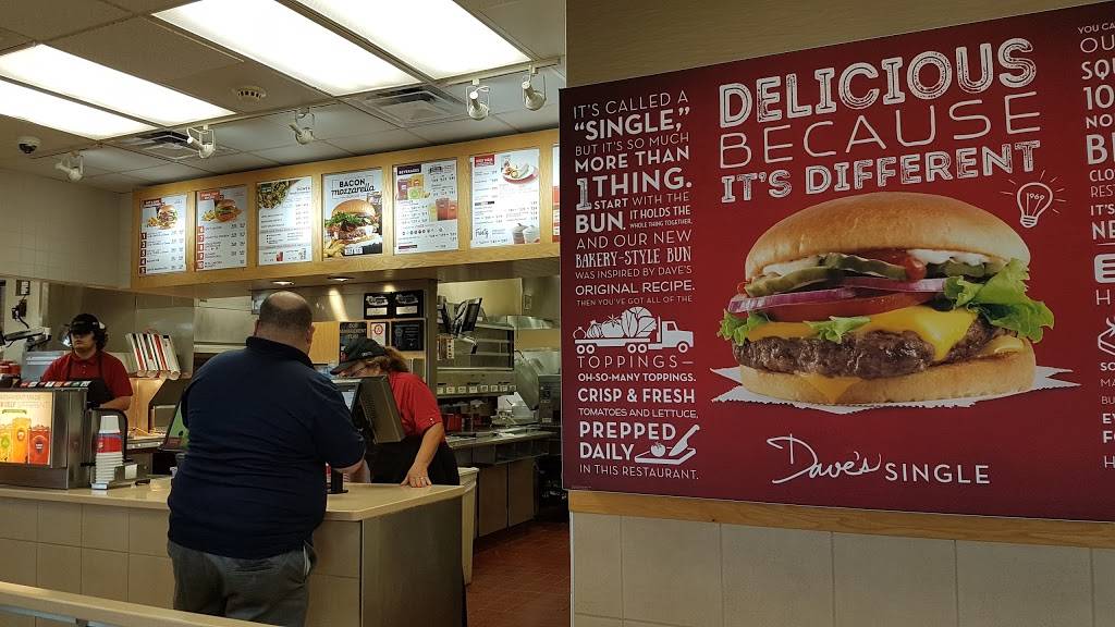 Wendys | restaurant | 26245 Novi Rd, Novi, MI 48375, USA | 2483447845 OR +1 248-344-7845