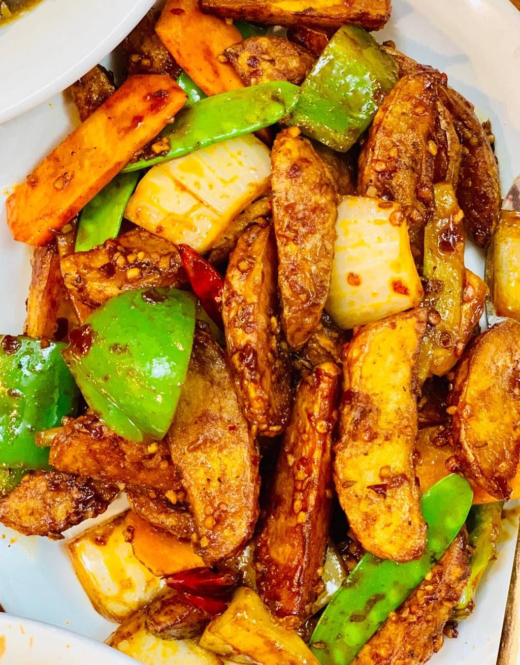 Wongs Asian Cuisine | restaurant | 2173 Lawrence Ave E, Scarborough, ON M1P 2P5, Canada | 4162850289 OR +1 416-285-0289