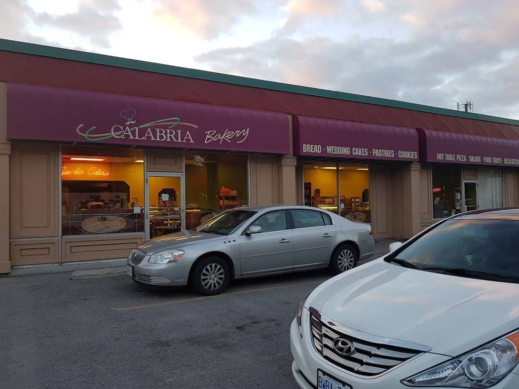Calabria Bakery | bakery | 1772 Midland Ave, Scarborough, ON M1P 3C2, Canada | 4167551175 OR +1 416-755-1175