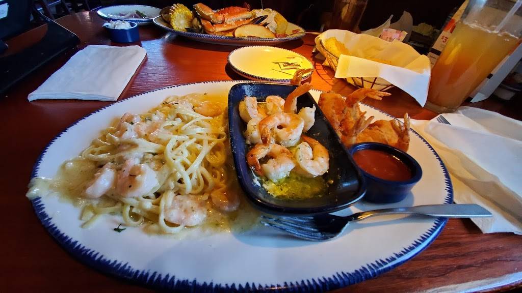 Red Lobster | restaurant | 4328 S Noland Rd, Independence, MO 64055, USA | 8163730769 OR +1 816-373-0769