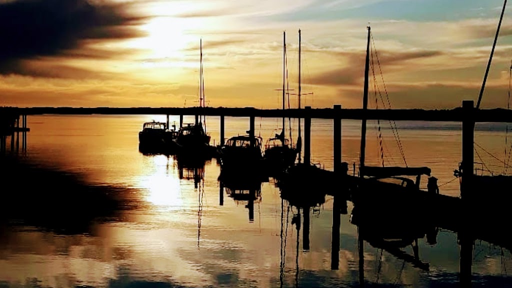 Morgan River Grill | restaurant | 100 Marina Dr, St Helena Island, SC 29920, USA | 8438383474 OR +1 843-838-3474