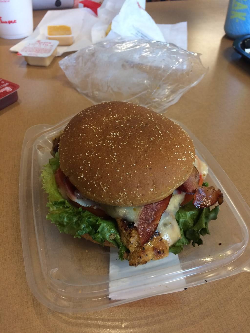 Chick-fil-A | restaurant | 4443 S Laburnum Ave, Richmond, VA 23231, USA | 8042364601 OR +1 804-236-4601