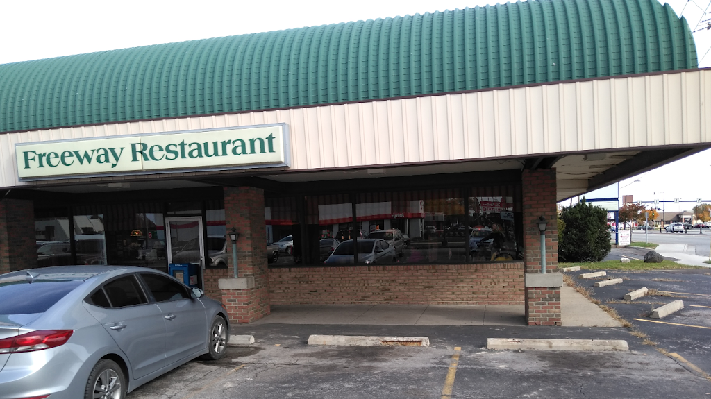 Free-Way Restaurant | restaurant | 2665 Navarre Ave, Oregon, OH 43616, USA | 4196919038 OR +1 419-691-9038