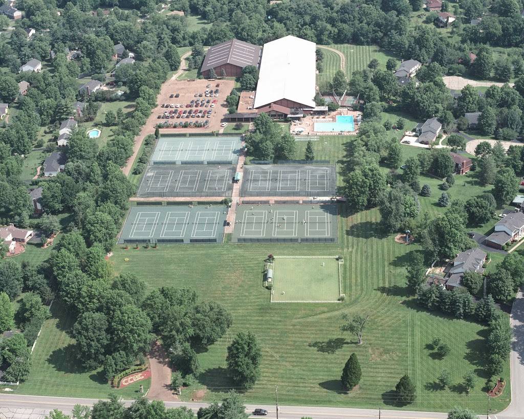 Creve Coeur Racquet Club | restaurant | 12691 Conway Rd, Creve Coeur, MO 63141, USA | 3144340344 OR +1 314-434-0344