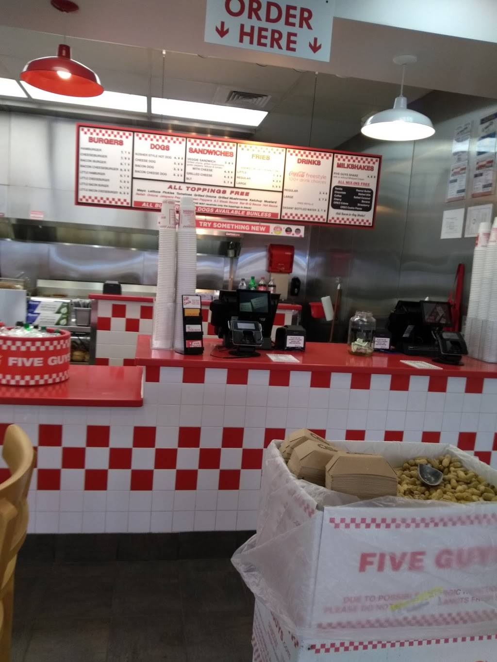 Five Guys | meal takeaway | 763 Bethel Rd, Columbus, OH 43214, USA | 6143263555 OR +1 614-326-3555
