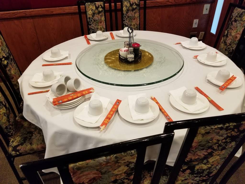 Li Wah | restaurant | 2999 Payne Ave, Cleveland, OH 44114, USA | 2165899552 OR +1 216-589-9552